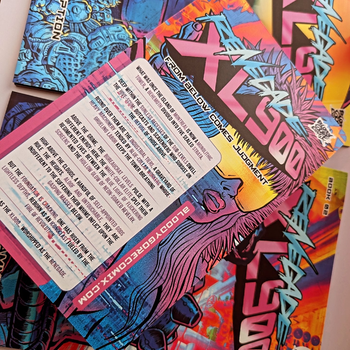 Renegade XL900 Figurines